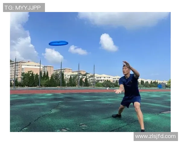 深圳飞盘队在极限运动联赛中以74分稳居积分榜首位