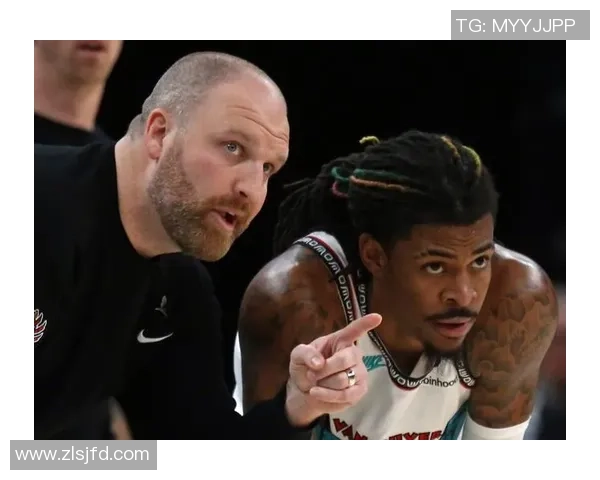 灰熊队主帅突然宣布辞职，引发球队动荡局面